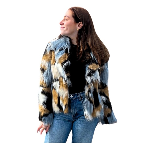 Adrienne Landau Faux Fur Collared Jacket - Picture 10 of 12